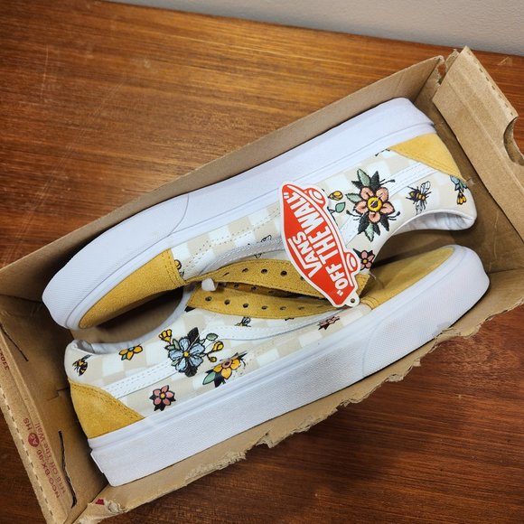 NWT VANS Suede/ Canvas Old Skool (Garden Check) Yellow Men (8.5)/ Women (10.0) - Picture 15 of 16